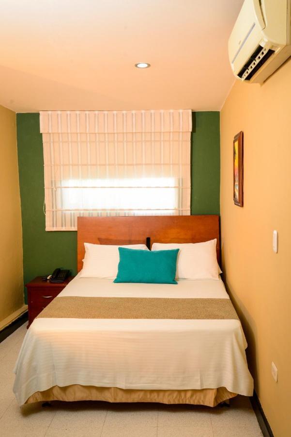 Hotel Prado 34 West Bucaramanga Kültér fotó