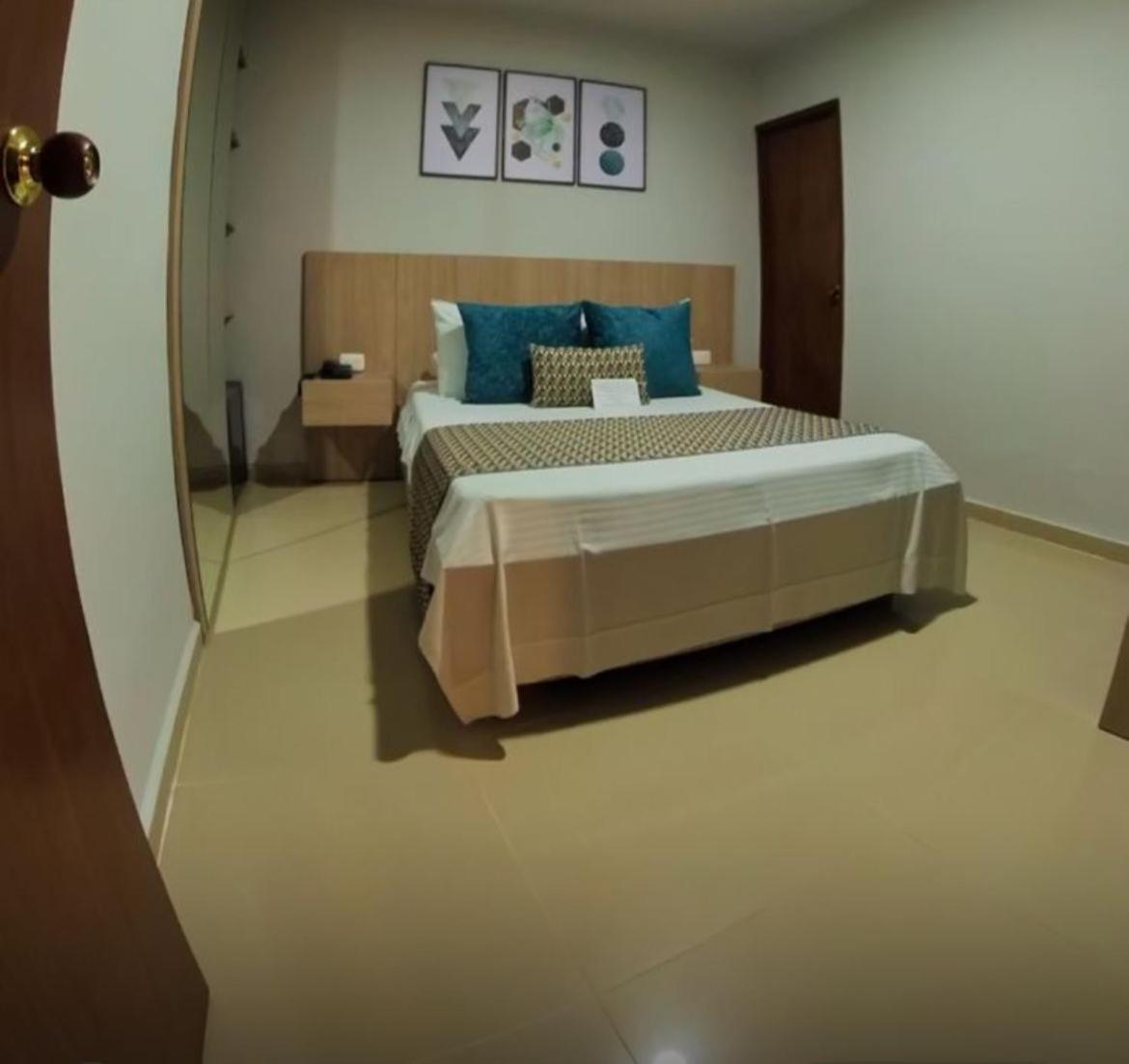 Hotel Prado 34 West Bucaramanga Kültér fotó