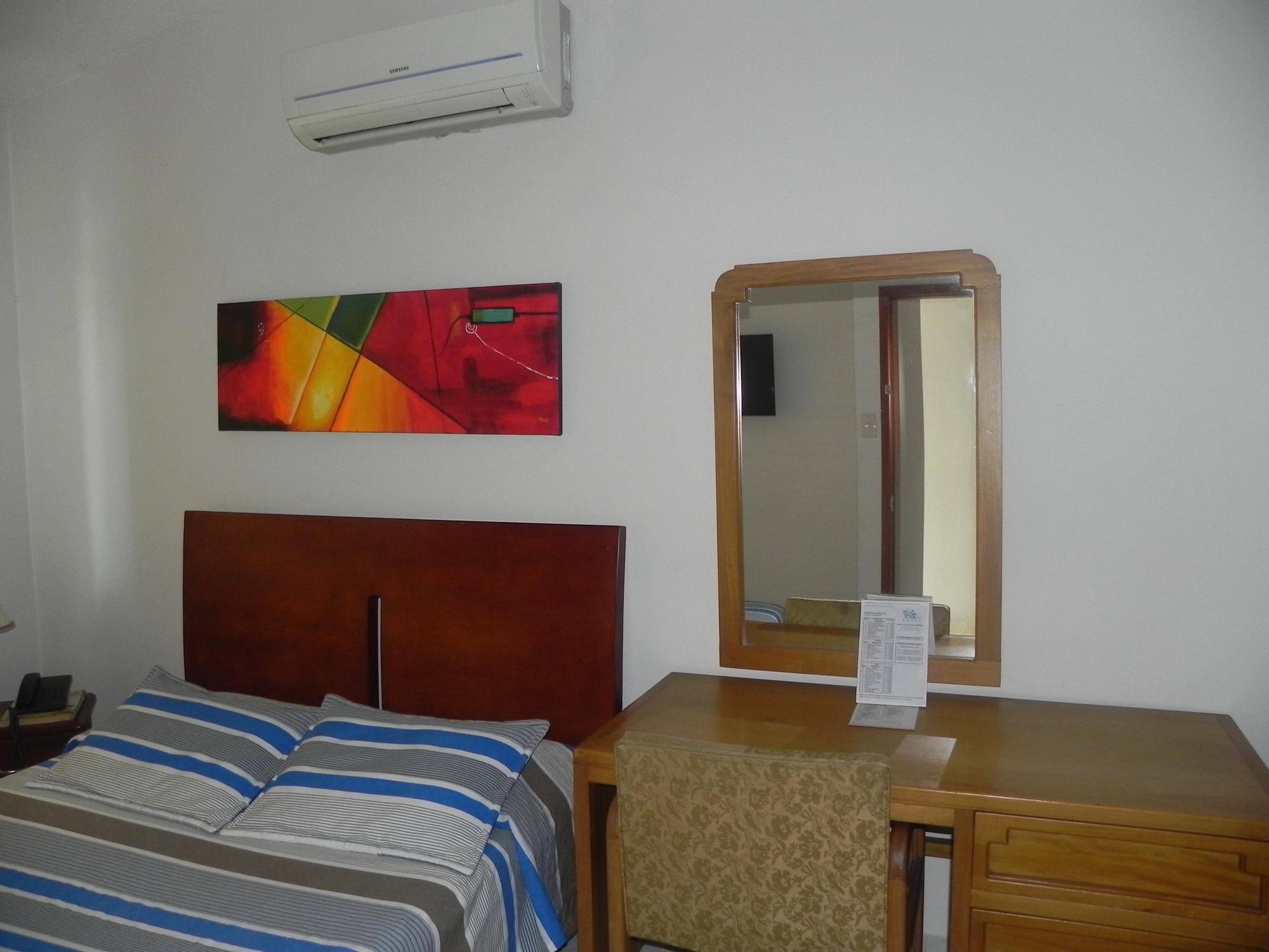Hotel Prado 34 West Bucaramanga Kültér fotó