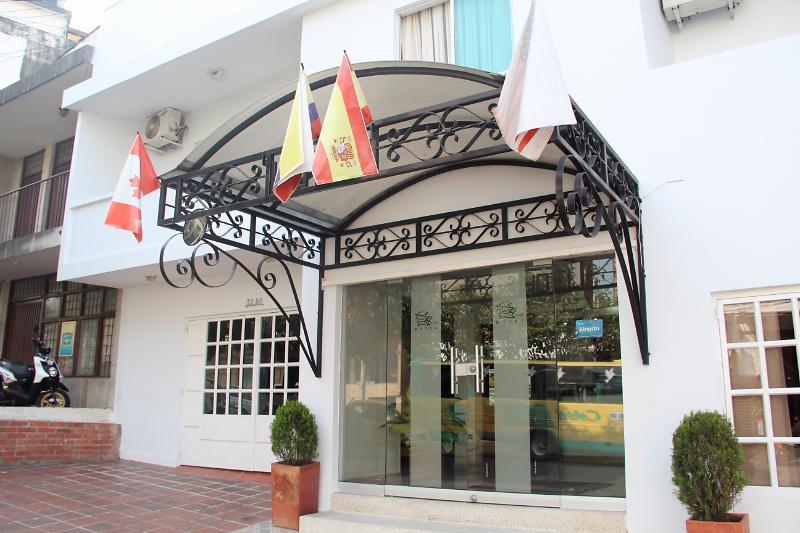 Hotel Prado 34 West Bucaramanga Kültér fotó